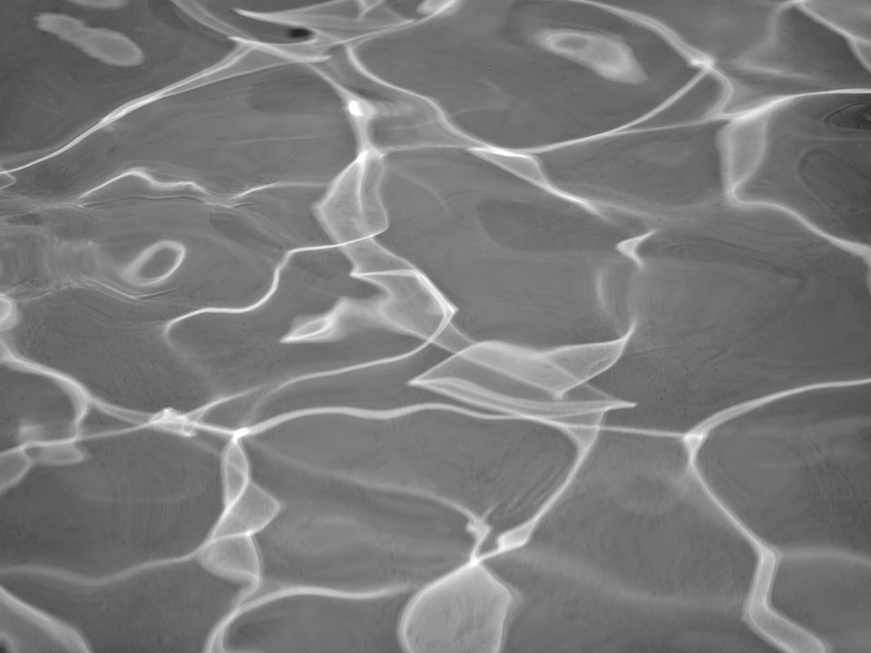 Can Immersion be worn under moisturizer or sun protection?